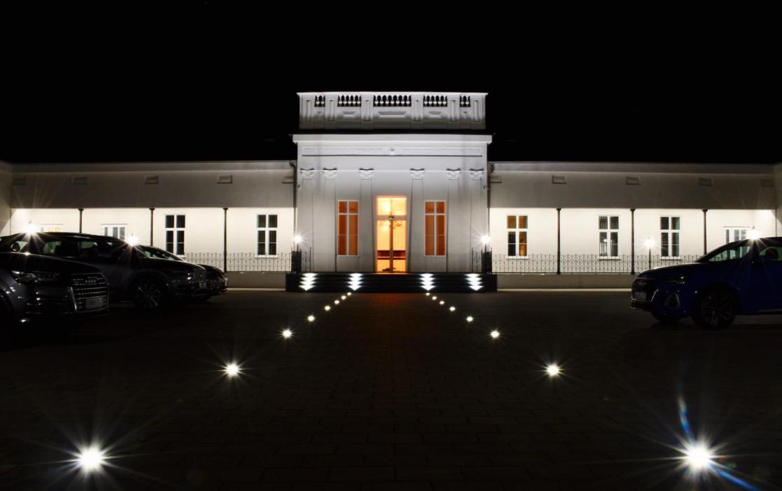 Bogathy Kuria Business Apartments Nyirbogat Exterior photo