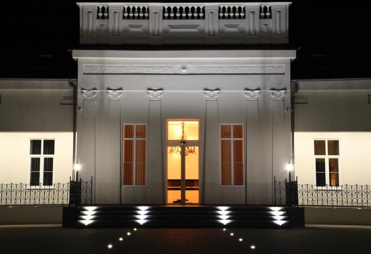 Bogathy Kuria Business Apartments Nyirbogat Exterior photo